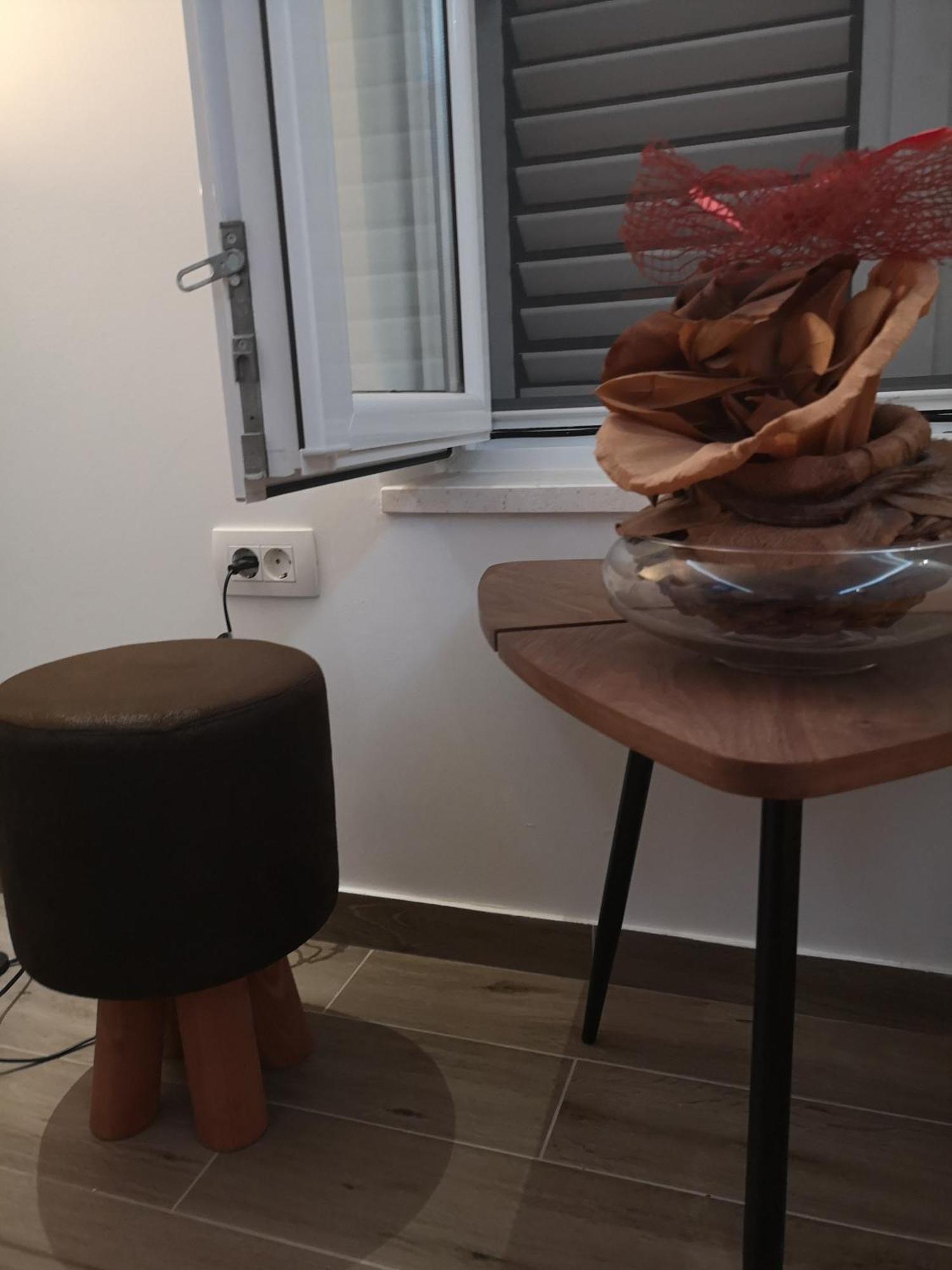 Apartma Ella